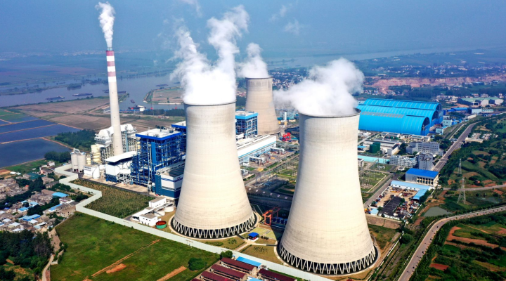 青岛海博电子为发电厂脱硫工作提供电系统量身定制不间断电源保障系统。